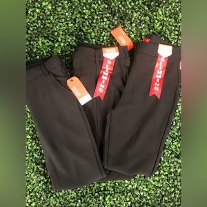 * NWT 3 Pairs of Maze Collection Slimming Scuba Leggings Small